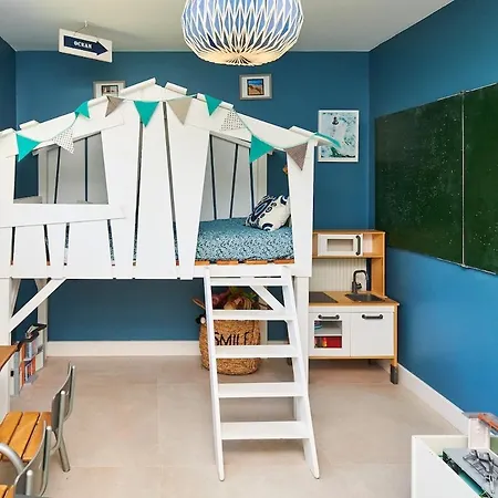 La Maison Du Bassin Piscine & 5 Ch