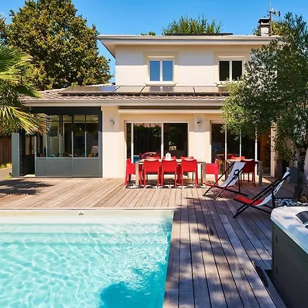 La Maison Du Bassin Piscine & 5 Ch Андерно-ле-Бэн