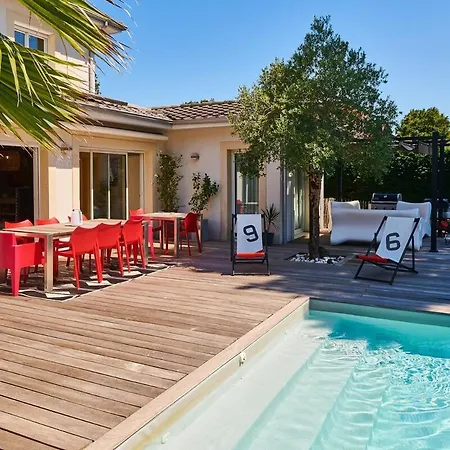 Вилла La Maison Du Bassin Piscine & 5 Ch