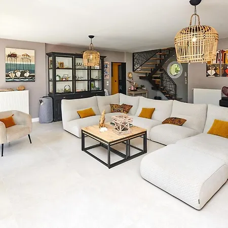 La Maison Du Bassin Piscine&spa 5 Ch Andernos-les-Bains