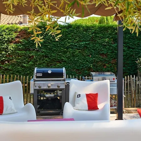La Maison Du Bassin Piscine&spa 5 Ch